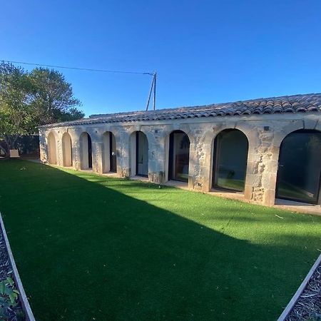 Maison En Pierre A Clermont-L'Herault Brignac  Eksteriør billede
